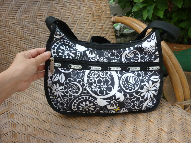 กระเป๋า Lesportsac CLASSIC HOBO /ของใหม่/