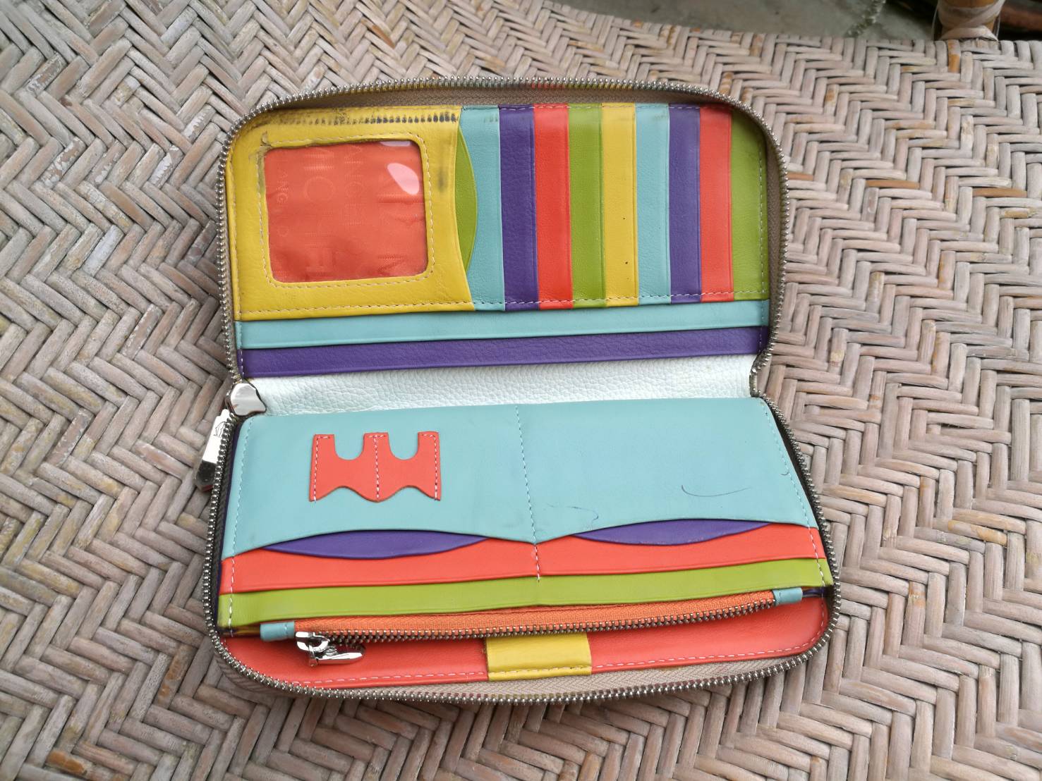 กระเป๋าสตางค์หนังแท้ MICHELANGELO ช่องเยอะ