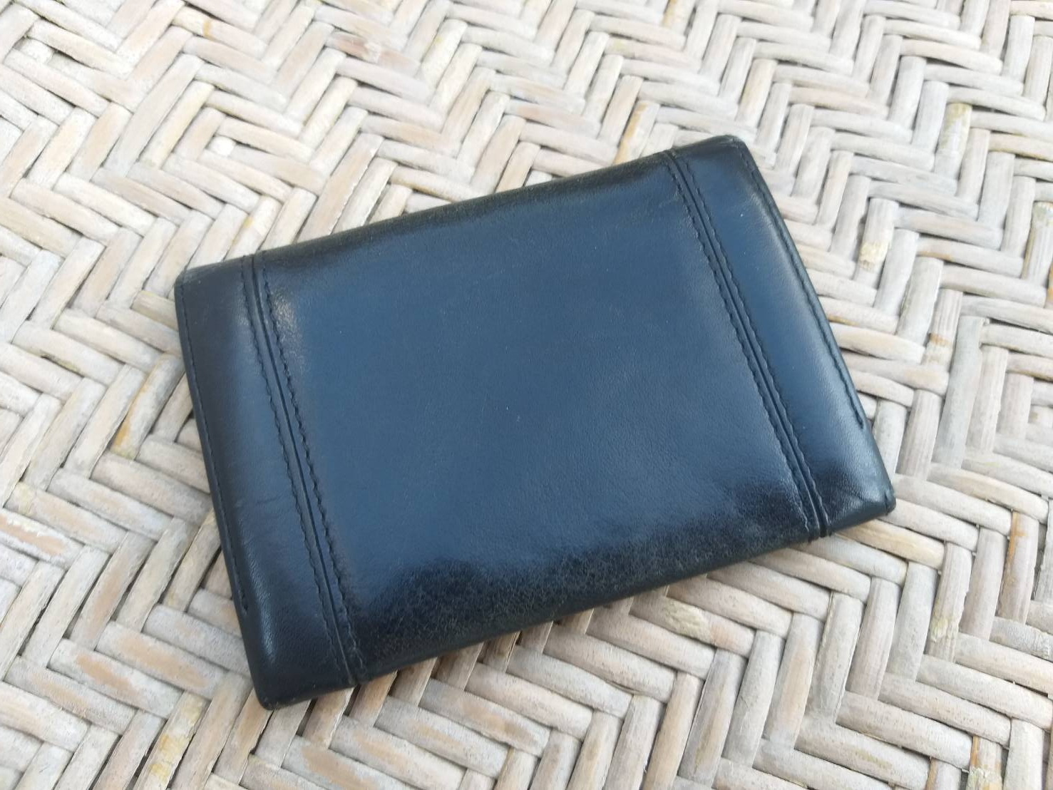 กระเป๋าใส่นามบัตร หนังแท้ hiroko koshino