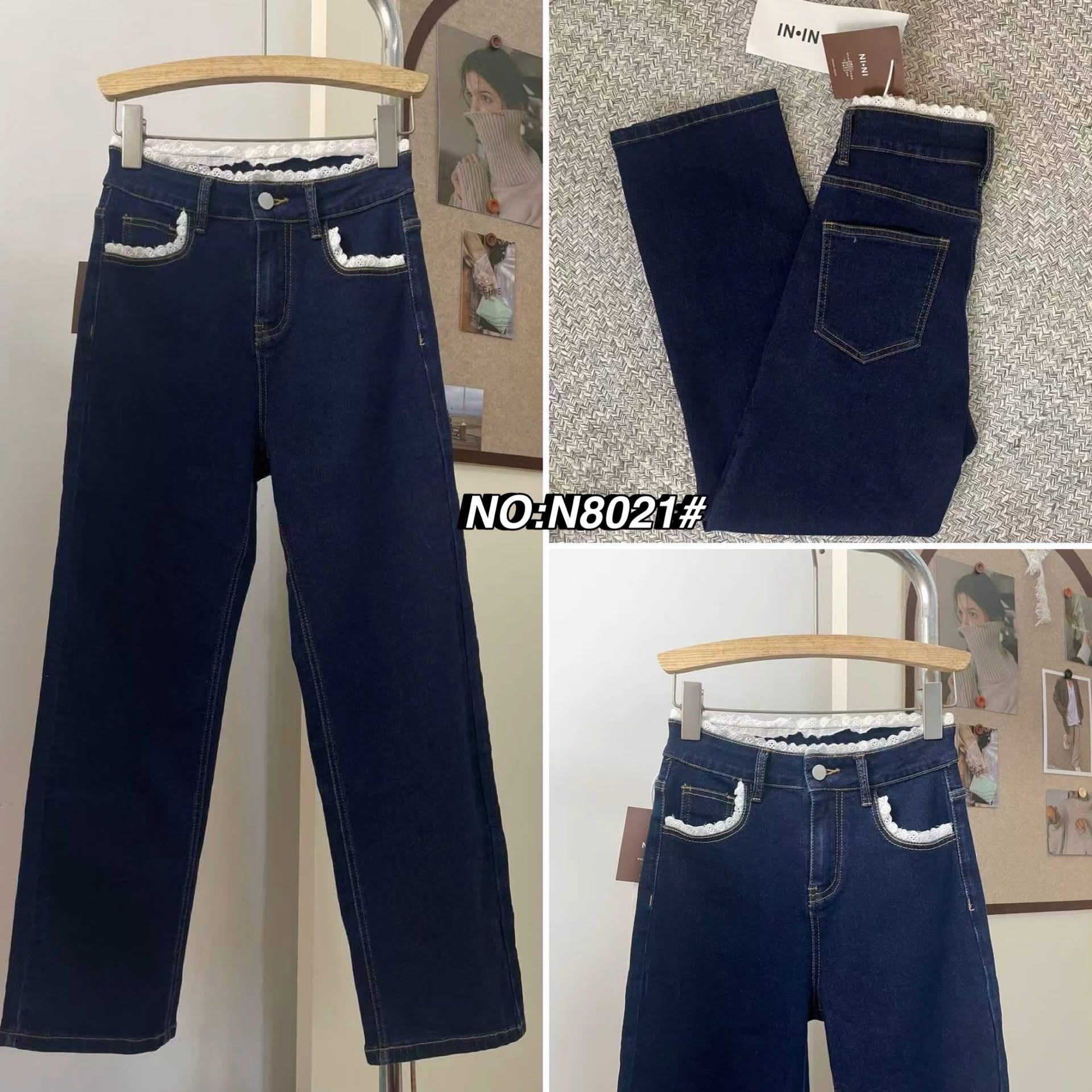 กางเกงยีนส์ขา8ส่วน ทรงขาตรง เอวสูงงง ผ้ายีนส์ยืดเนื้อดีมาก นิ่มสุดๆ ฟอกสีเข้มสวย ดีเทล ช่วงเอว กระเป๋าหน้าเก๋มากๆ ใส่สบาย : สินค้าคุณภาพ (พร้อมส่ง)