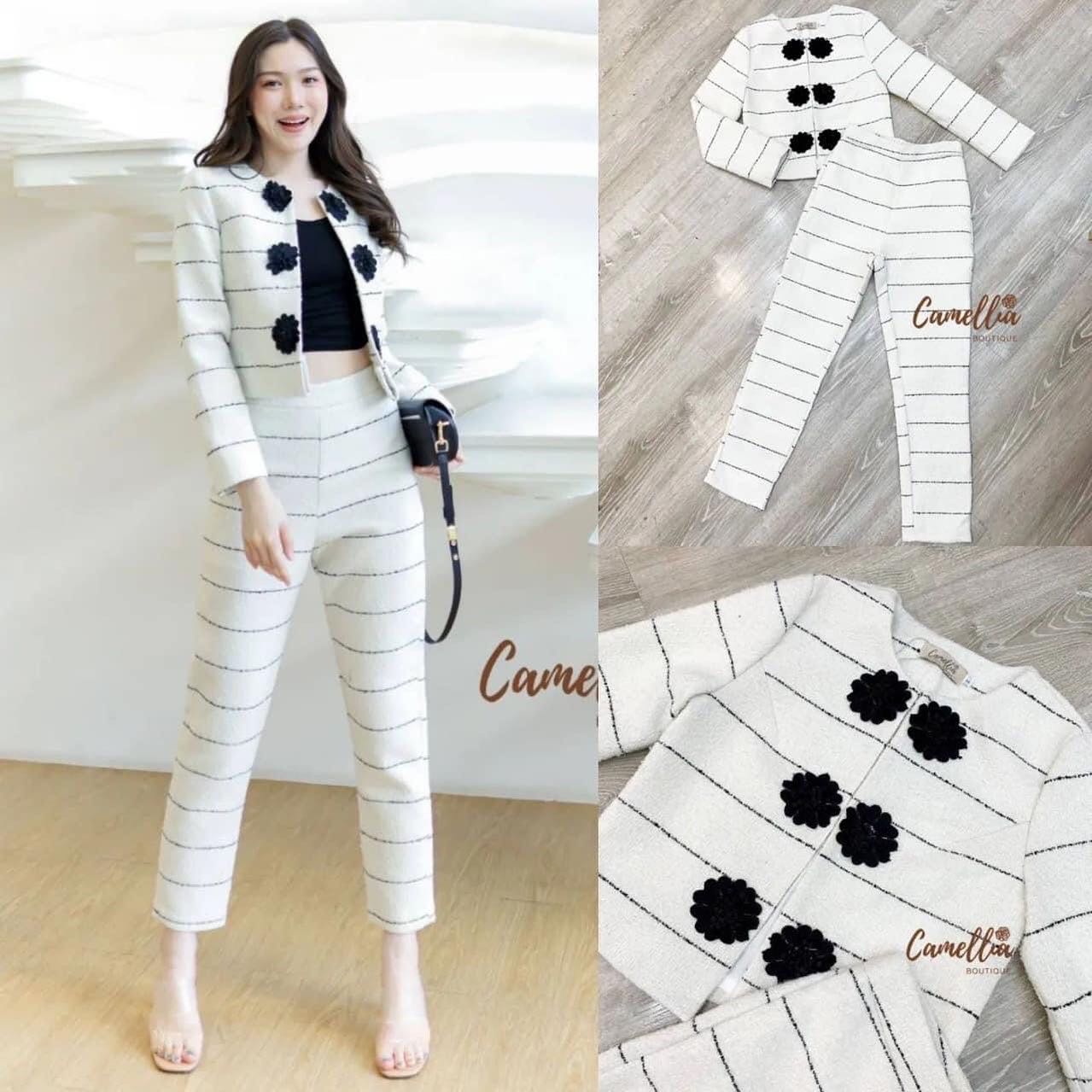 ชุดSet เสื้อ Blazer ผ้าทอลายริ้วตามแบบ ฉบับแต่งกระดุมดอกไม้โทนสีดำ สวยลงตัว มาพร้อมกางเกงขายาวทรงขา กระบอกเล็กลายเข้าชุด : สินค้าคุณภาพ (พร้อมส่ง)