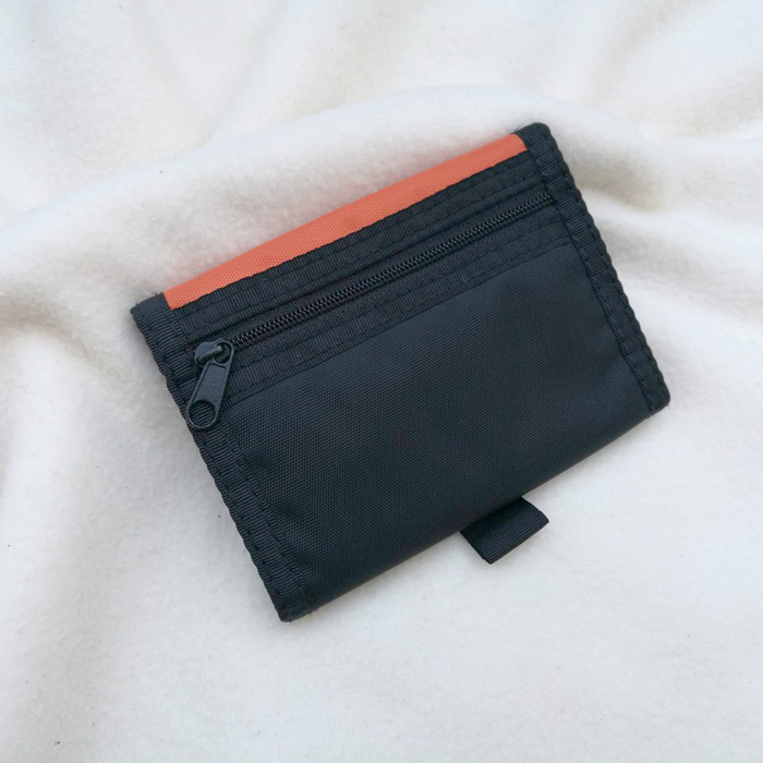 กระเป๋าสตางค์ NIKE แนวสปอร์ต /ของใหม่/