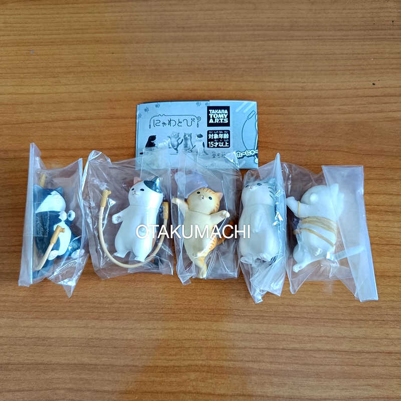 กาชาปองมาสอทน้องแมวกระโดดเชือก Nyawa Jump