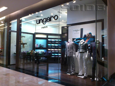 ผ้า silk คลุมไหล่ ผูกคอ emanuel ungaro