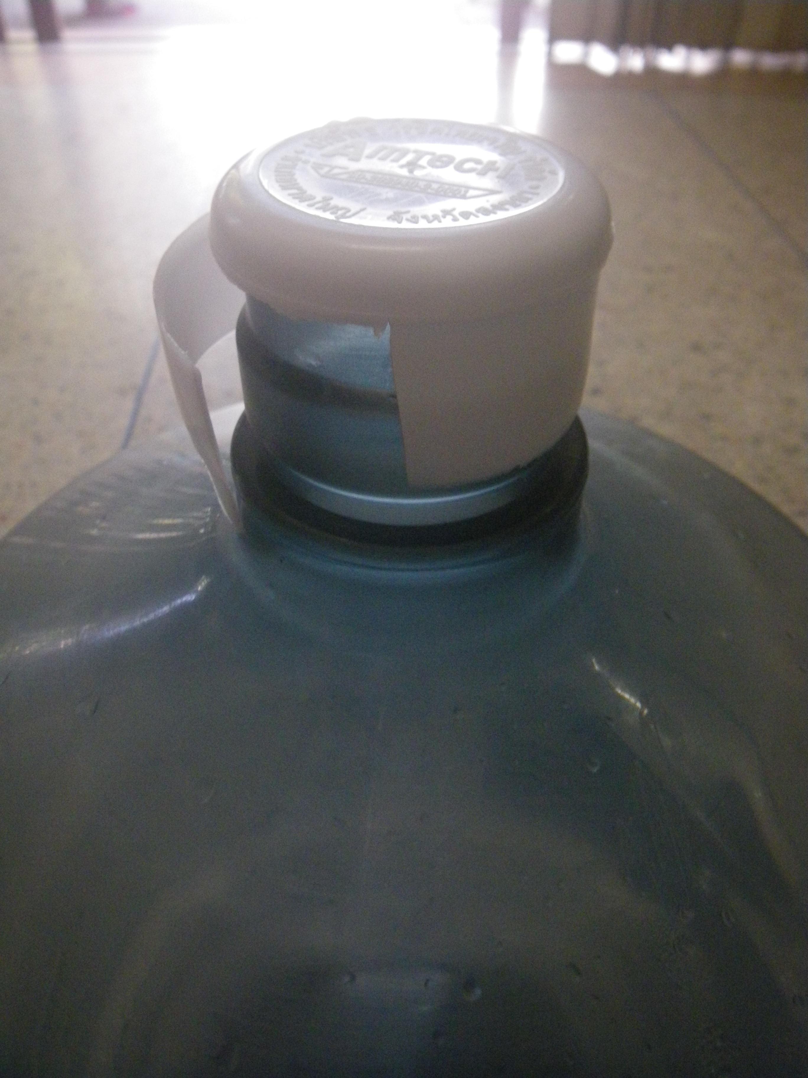 หูหิ้วถังน้ำขนาดบรรจุ 20 ลิตร แบบใส ชิ้นงานทำด้วยสแตนเลส