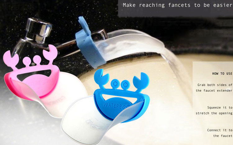 หัวต่อก๊อกน้ำอ่างล้างมือรูปปูน้อย ช่วยให้เด็กเล็กใช้อ่างล้างมือได้สะดวก ไม่ต้องเอื้อม