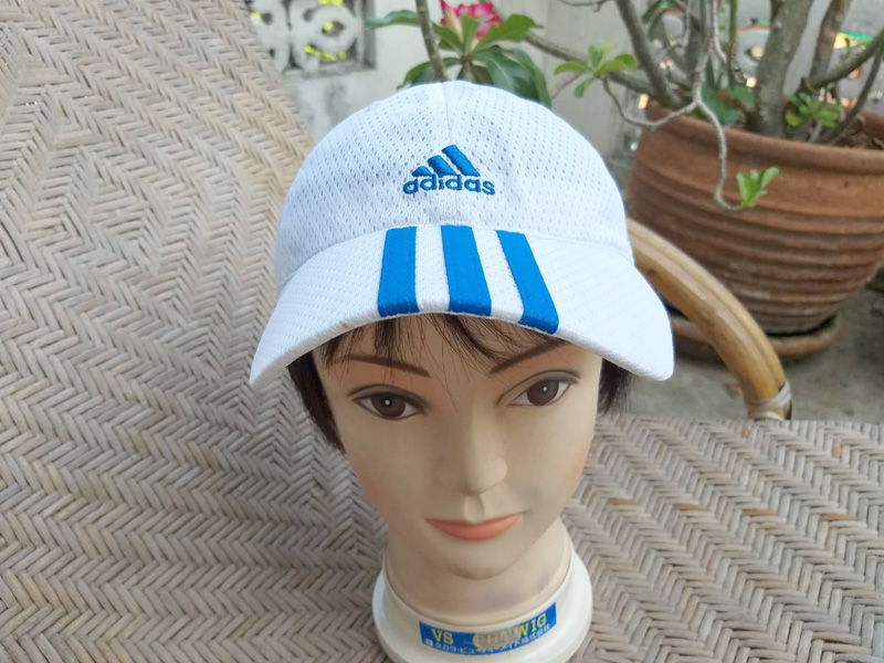 หมวกแก๊ป adidas แท้