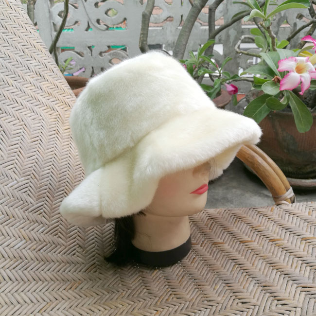 หมวกเด็ก PINK HOUSE ขนหมีสุดนุ่มมม (ใหม่ป้ายห้อย)