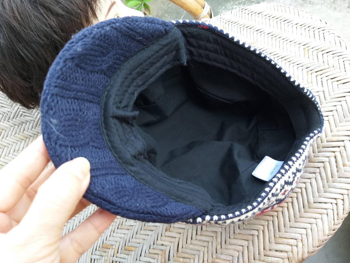 หมวกแก๊บไหมพรม ทรงนิวส์บอย สวยมากใบนี้ ใส่อุ่น