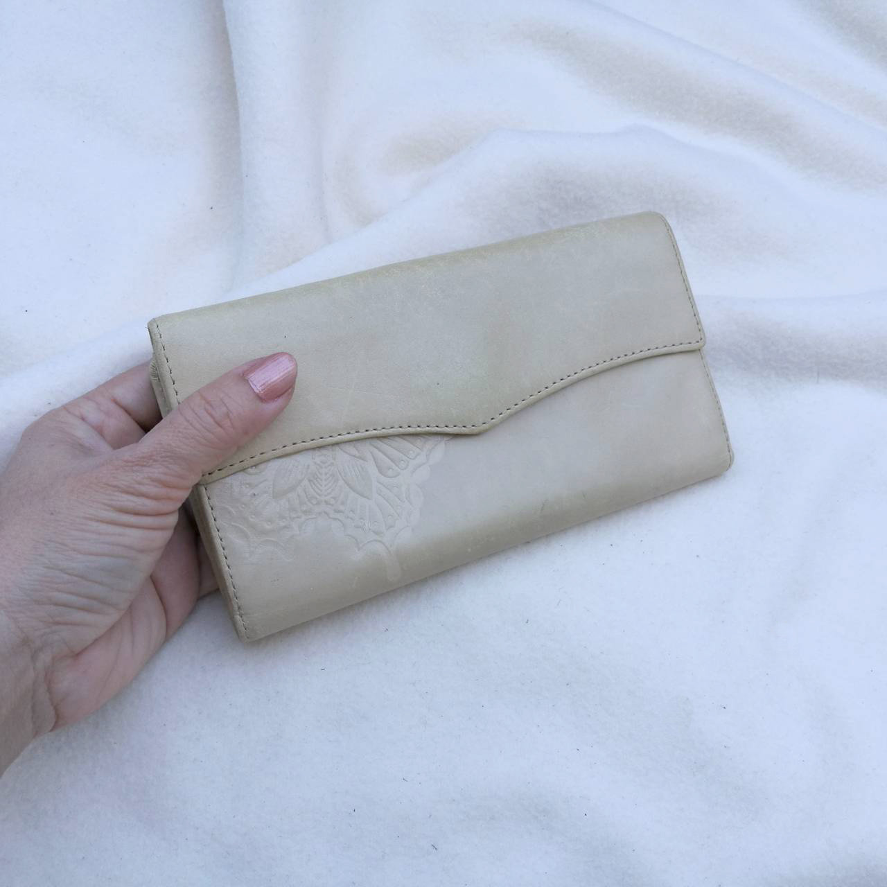 กระเป๋าสตางค์หนังแท้ HANAE MORI ช่องเยอะ