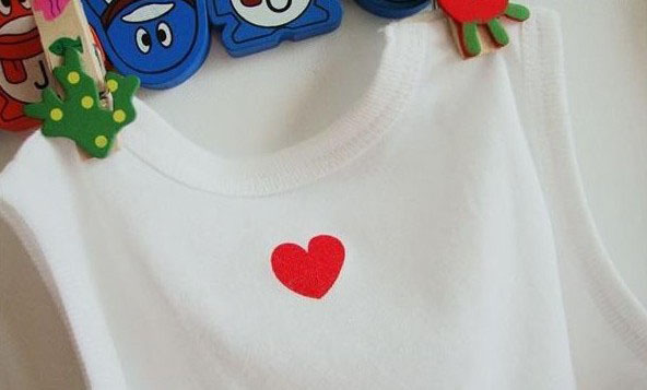 [แพคคู่] เสื้อกล้ามเด็ก 0-2 ขวบ เสื้อแขนกุดเด็ก เสื้อกล้ามเด็กผู้หญิง เสื้อกล้ามเด็กชาย เสื้อเด็กเล็ก สีขาวสกรีนลาย mama & papa <3 me