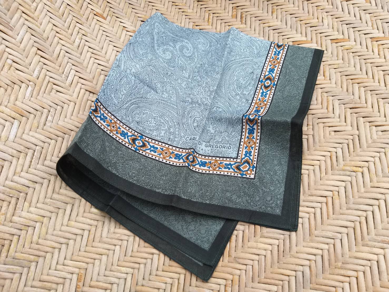 ผ้าเช็ดหน้าชาย CARLO DI GREGORIO ITALY