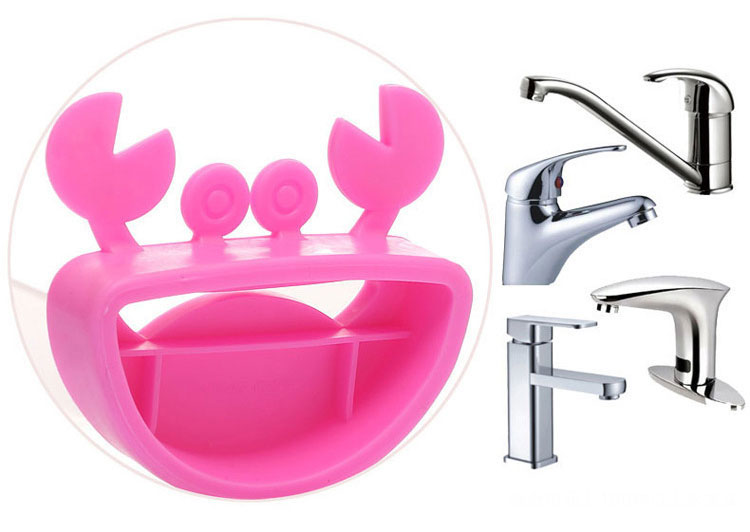 หัวต่อก๊อกน้ำอ่างล้างมือรูปปูน้อย ช่วยให้เด็กเล็กใช้อ่างล้างมือได้สะดวก ไม่ต้องเอื้อม
