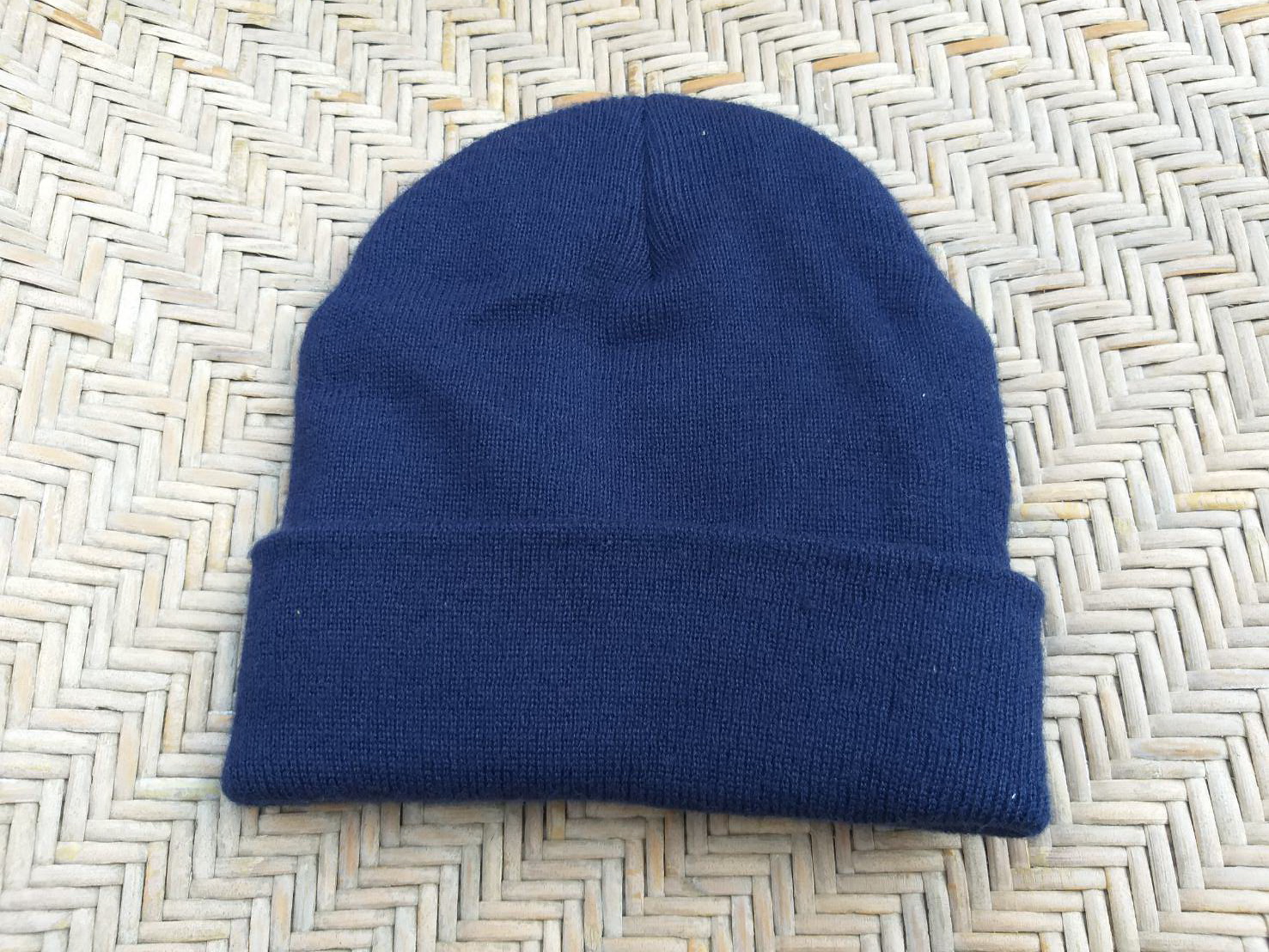 หมวกไหมพรม adidas สีกรม (ของใหม่)