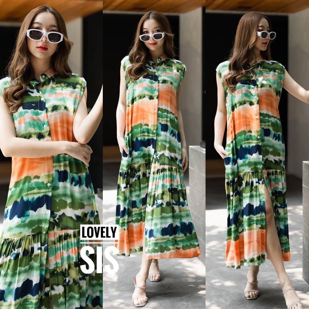 เดรสแขนกุดคอจีนแต่งกระดุมหน้า ผ้าสปันเนื้อนิ่มพิมพ์ลายสไตล์มัด ย้อมลายคมชัดสีสวยมากค่า มีกระเป๋าสองข้างสะโพก ใส่หน้าร้อนสบายสุดๆ สินค้าคุณภาพ (พร้อมส่ง)