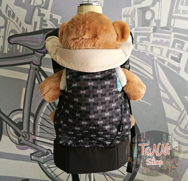 เป้อุ้มเด็ก Combi น้ำหนักเบา