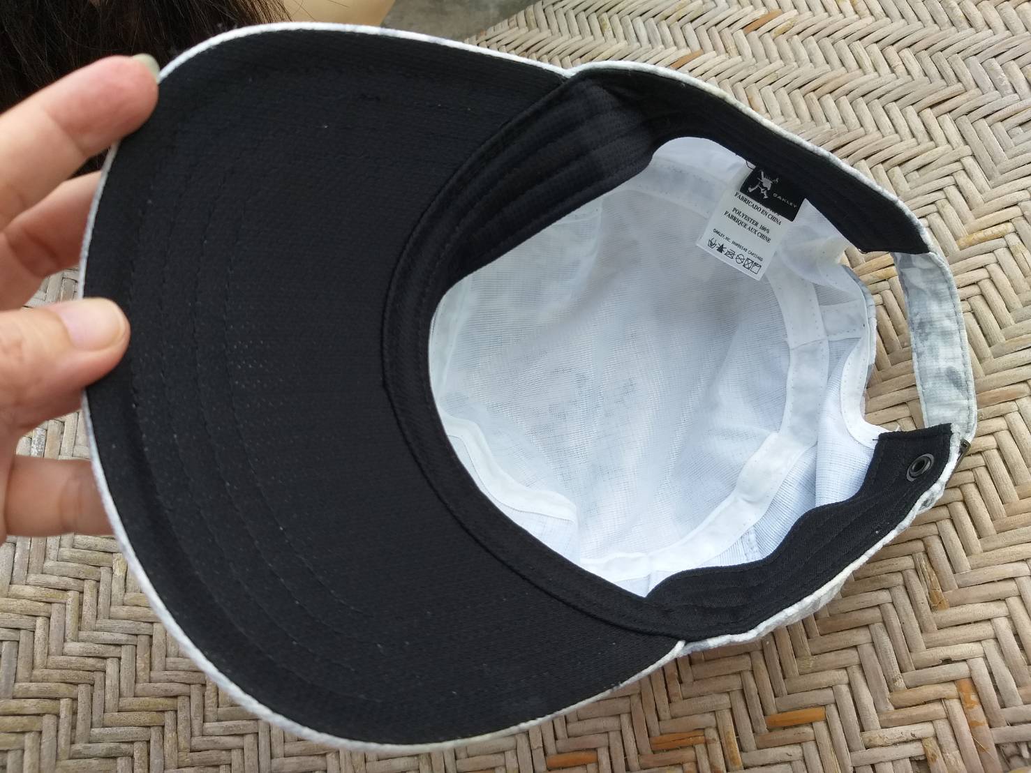 หมวกแก๊ป Oakley น้ำหนักเบา ใส่สบาย