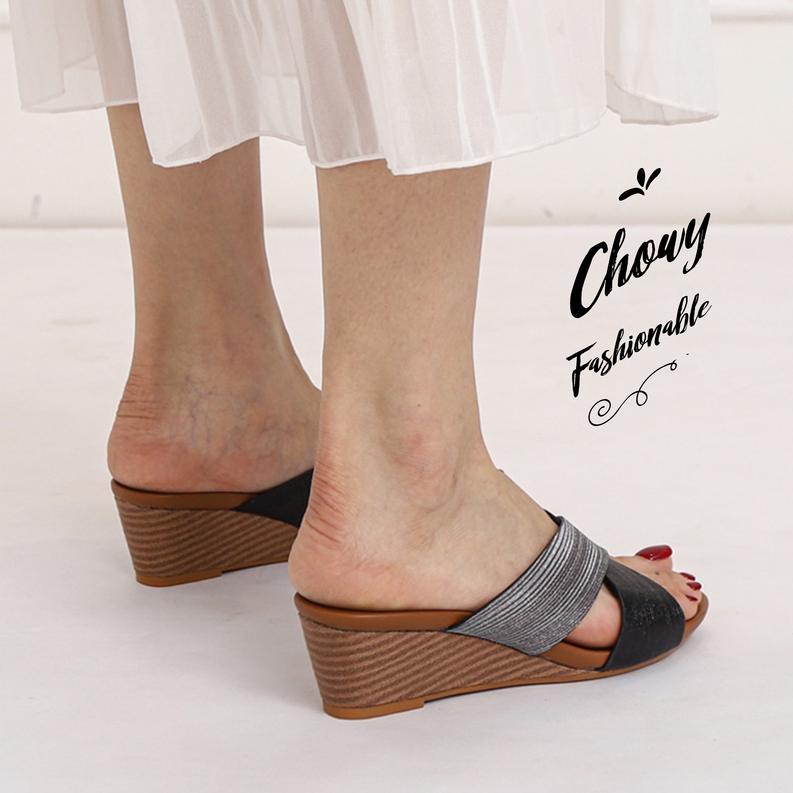 รองเท้าแตะส้นเตารีดไซส์ใหญ่ 43 แตะสวม ส้นเตารีดไซส์ใหญ่ สีดำ KR1080BL