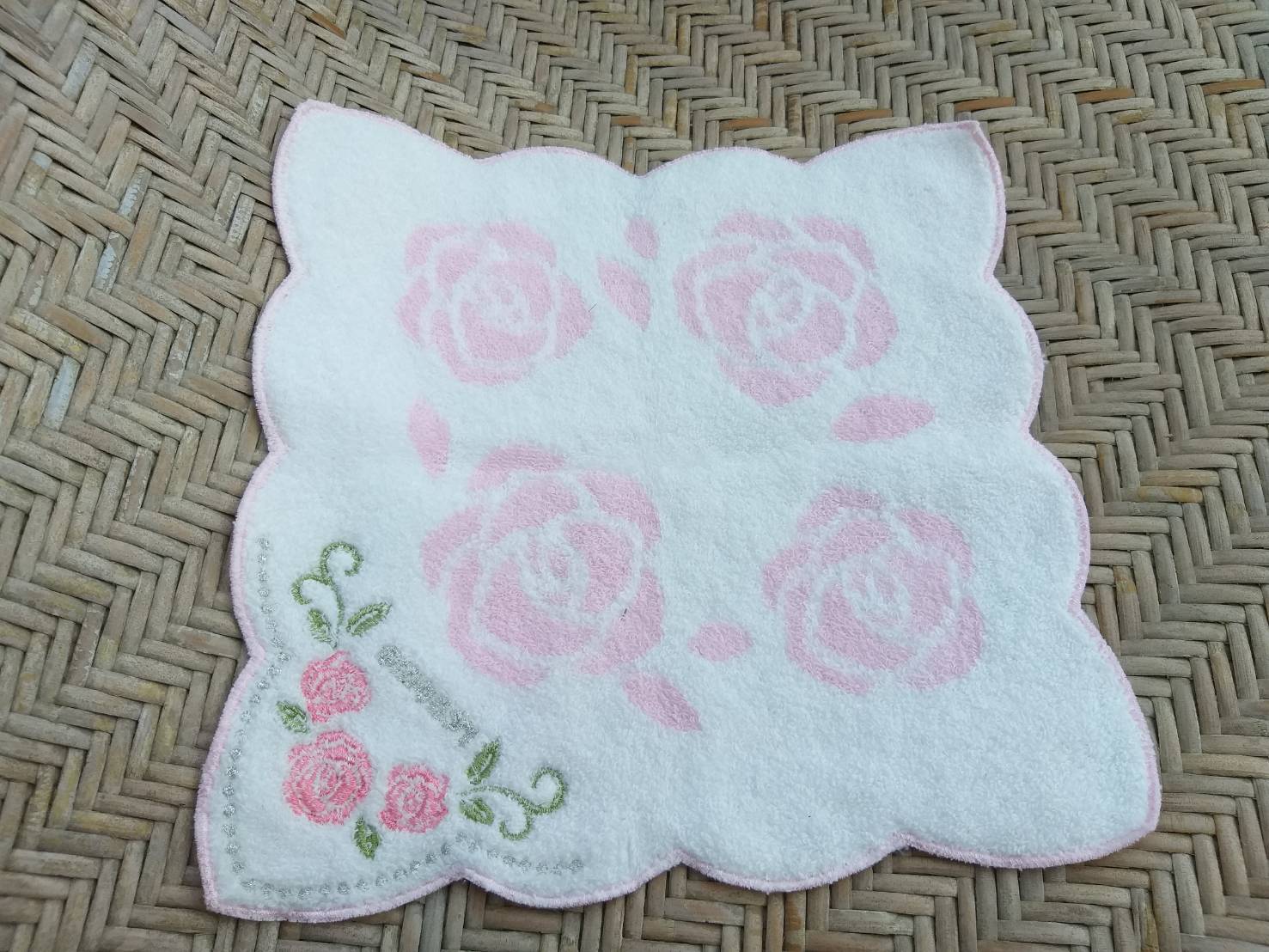 ผ้าขนหนูเช็ดหน้า renoma สวยมากกกกก