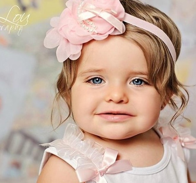 ผ้าคาดผมทารก ดอกไม้ประดับเส้นมุก น่ารักสไตล์ยุโรป