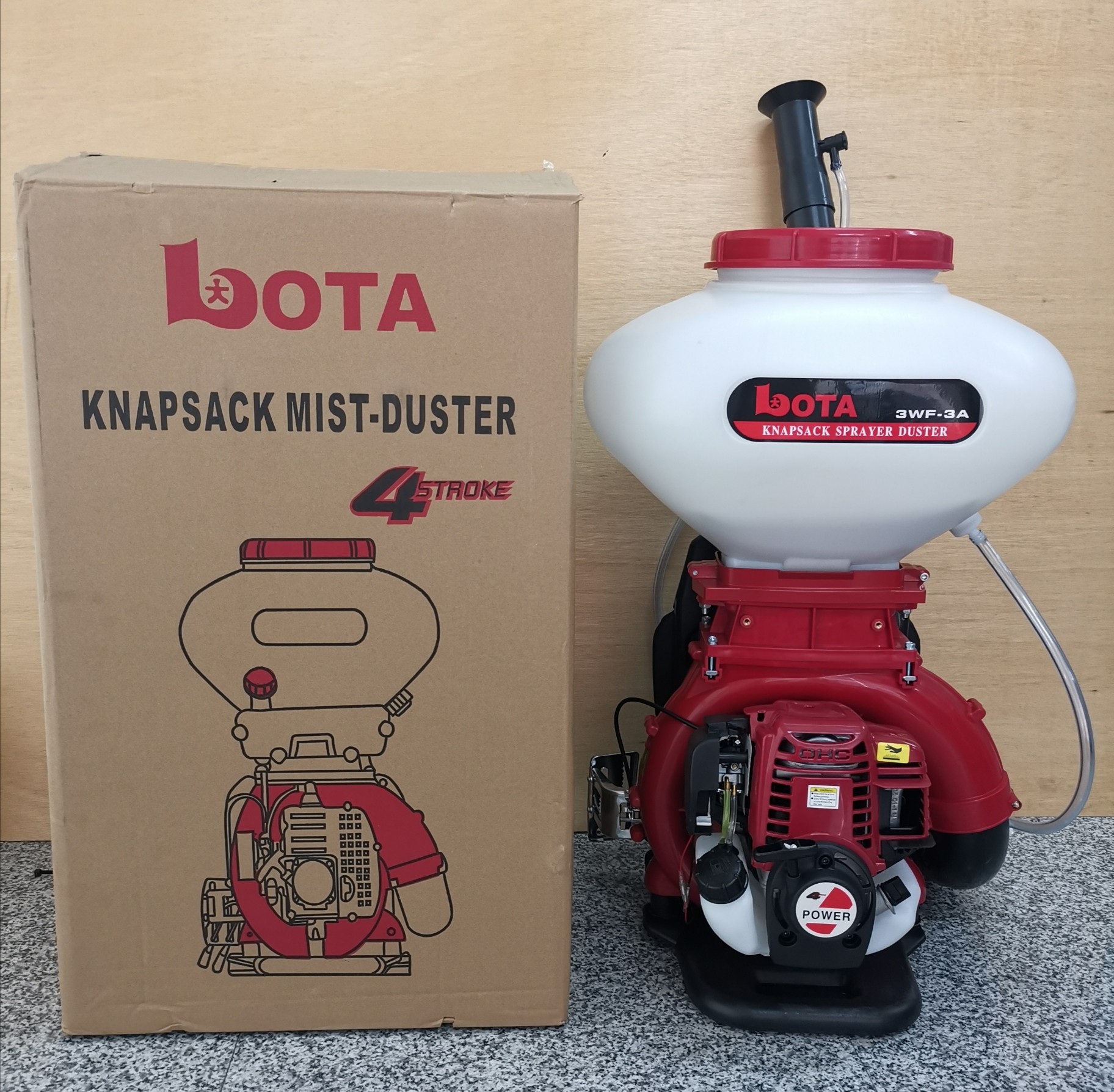 เครื่องพ่นปุ๋ย4จังหวะ พ่นลม พ่นยาเอนกประสงค์ 26ลิตร