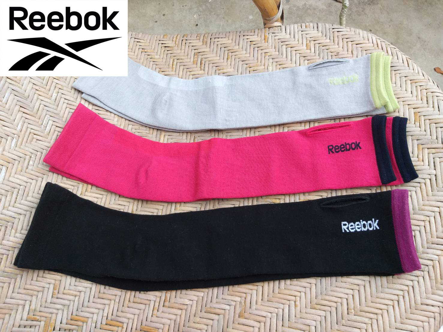 ปลอกแขนนักปั่นจักรยาน Reebox 3 คู่ /ของใหม่/