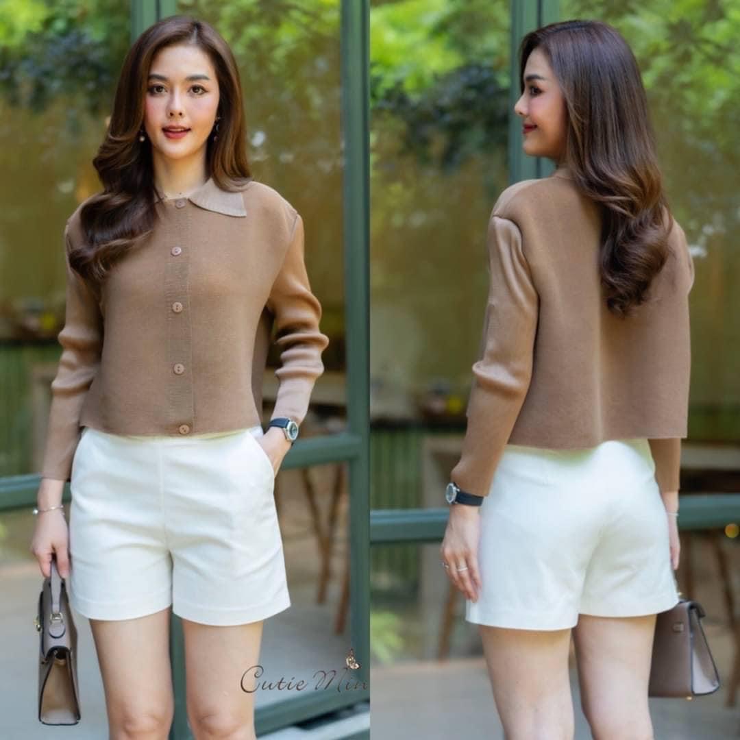 เสื้อผ้าอัดพลีท ดีไซน์การทำพลีทสวยๆ เสื้อสีพื้นคลาสสิค ผ้ายืดหยุ่นได้ทั้งตัว เสื้อคลุมเนื้อแน่นๆ ใส่สบาย : สินค้าคุณภาพ (พร้อมส่ง)