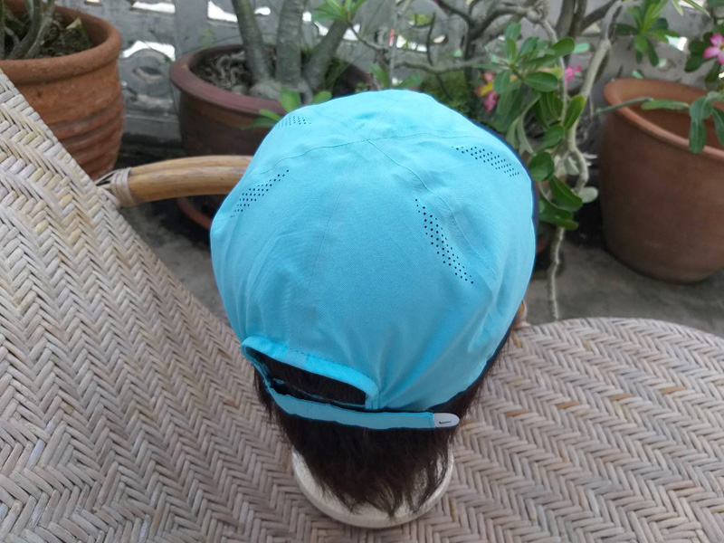 หมวกแก๊ปนักวิ่ง นน.เบา Featherlight DRY-FIT NIKE Cap