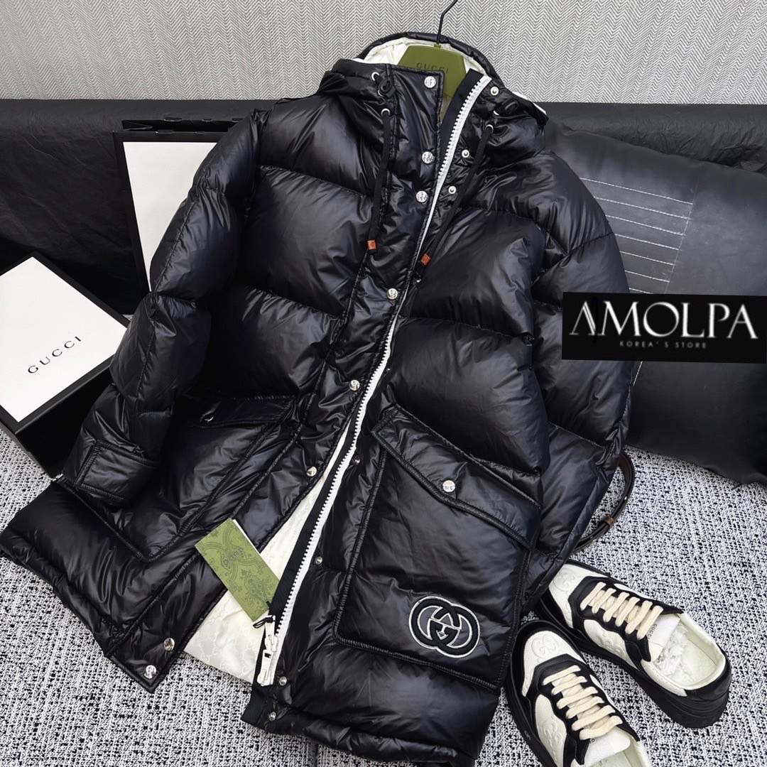 BOMBER JACKET งานแบรนด์ ซับในเป็นงานลาย GG งานผ้าอย่างดี หนานุ่ม เหมือนช๊อปเด๊ะ งานอย่างดี : สินค้าคุณภาพ (พร้อมส่ง)