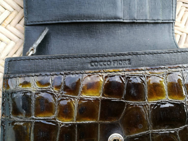 กระเป๋าสตางค์ COCCO FIORE หนังแก้ว ช่องเยอะ