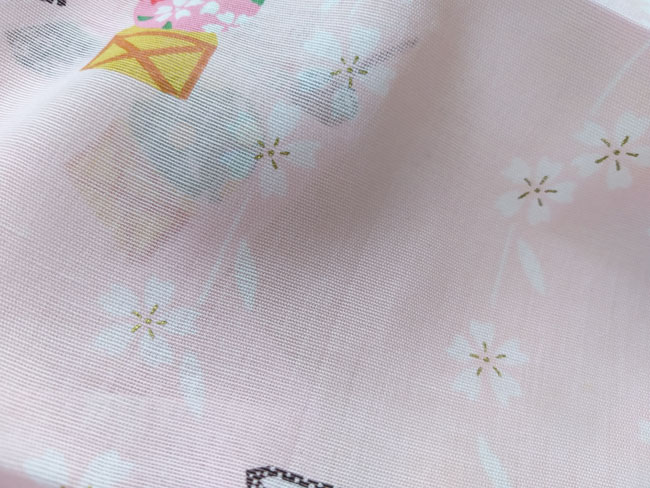 ผ้าเช็ดหน้าลายบ่าวสาวญี่ปุ่น น่ารักมากกก ผ้าสวยมาก