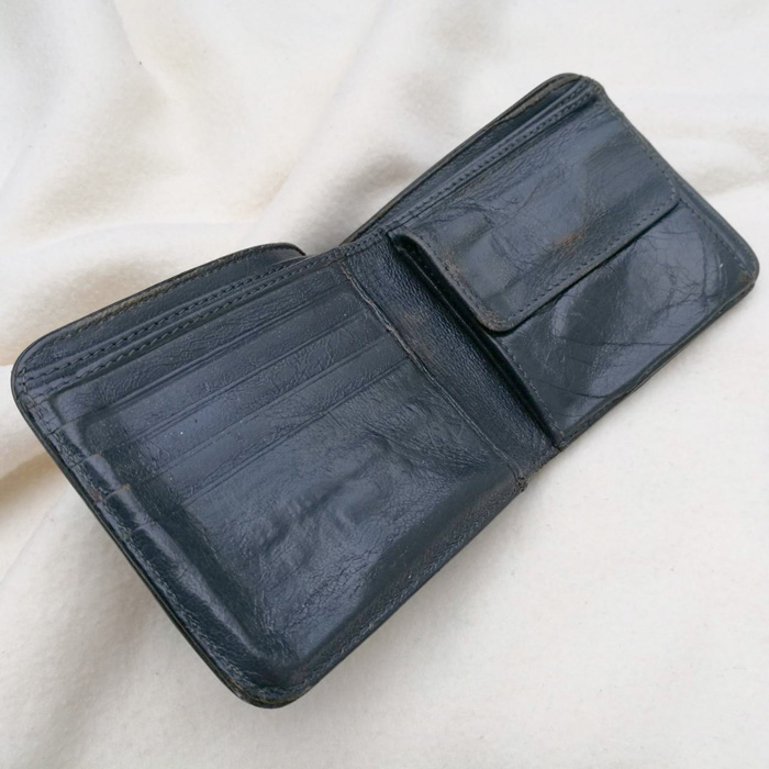 กระเป๋าสตางค์ผู้ชาย Chloé แบรนด์ Hi end ค่ะ