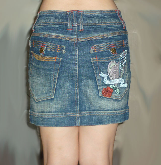 #1กระโปรงยีนส์แต่งปัก สวยมากกก 29-33-13