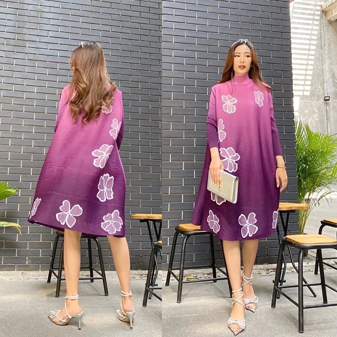 มินิเดรสอัดพลีท 🥰 Premium สวยงาม แบบงานแบรนด์ ทรงคอปีน แขน 4 ส่วน สินค้าคุณภาพ (พร้อมส่ง)