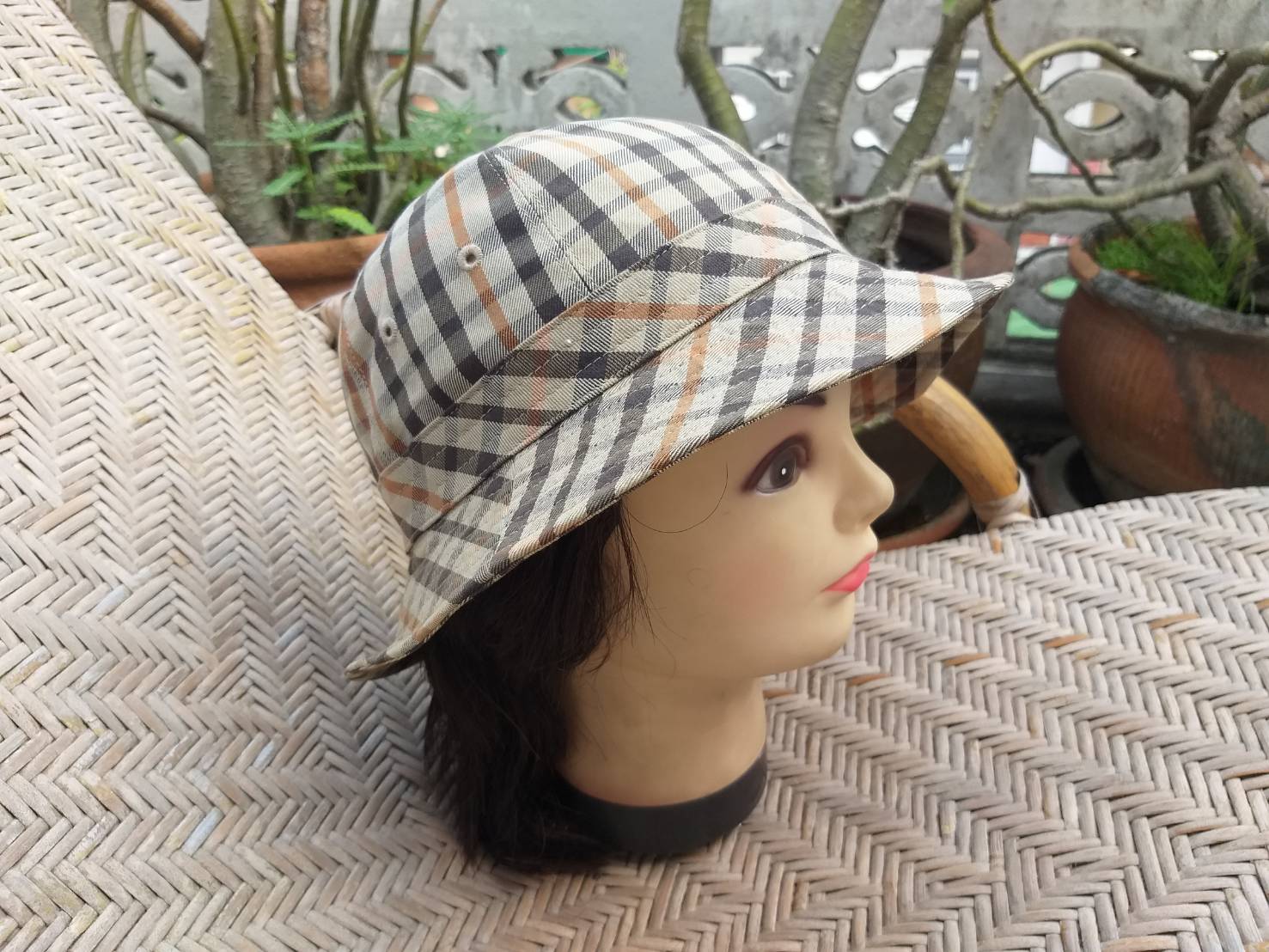 หมวกบักเก็ต หมวกปีกกว้าง DAKS น่ารักมาก