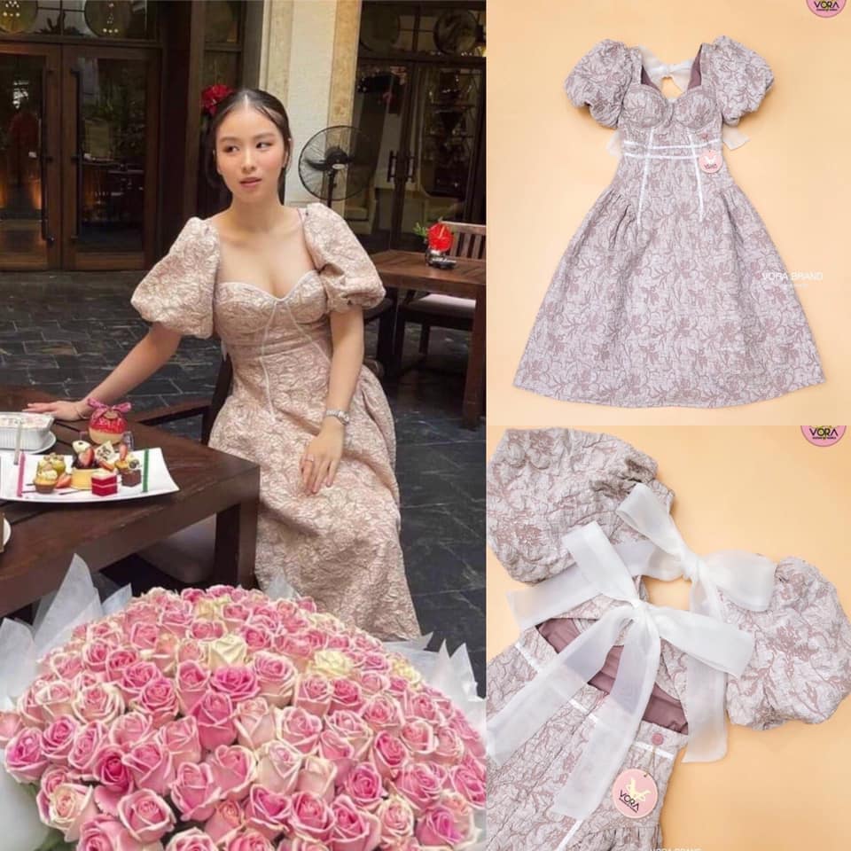 Dress ตัวยาว แขนพอง ช่วงอกมีฟองน้ำจัดทรงให้ค่า ช่วงเอวเข้ารูป แต่งแถบรอบเอว จับจีบพองด้านข้าง กระโปรง ด้านหลังผูกโบว์แอบเซ็กซี่ค่า เนื้อผ้ามี texture ปั้มนูนลายดอก มีซับในทั้งชุด ดูดีสุดๆ สินค้าคุณภาพ (พร้อมส่ง)