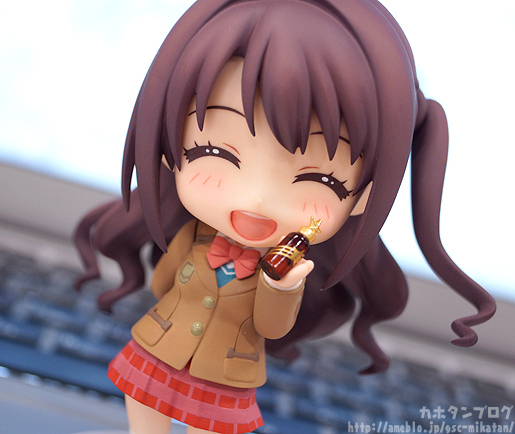 Nendoroid Uzuki Shimamura มี2 ลอต
