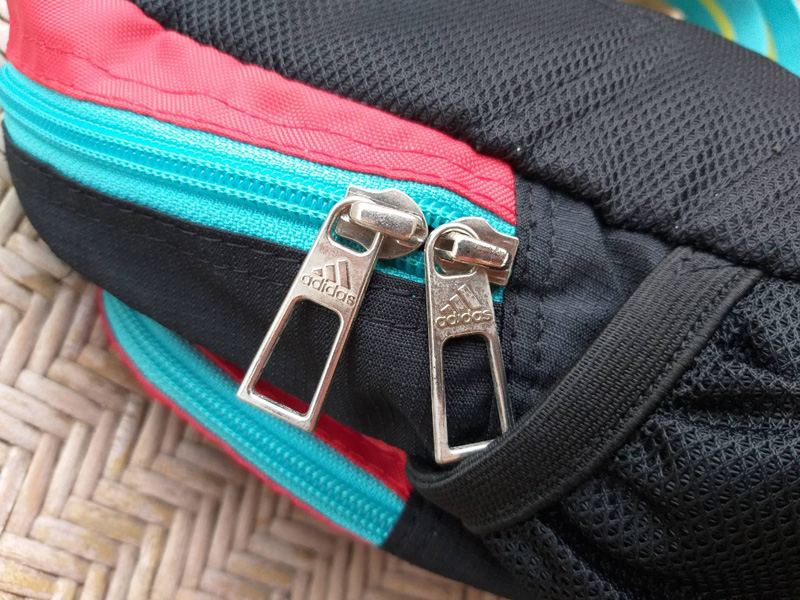 กระเป๋าคาดอก adidas สวยยยยยย