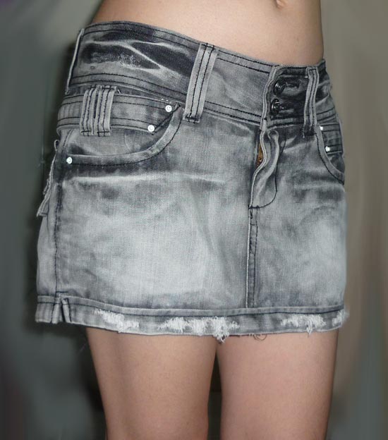 #2กระโปรงยีนส์สีดำฟอกซีด ยีนส์ห้าง 33.35.10