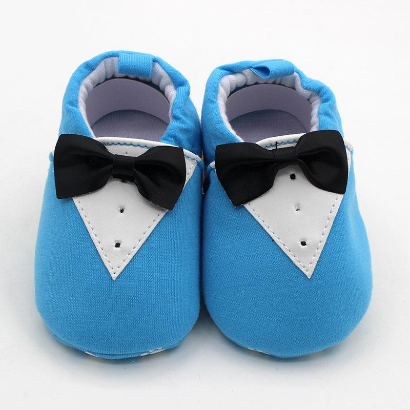 รองเท้าเด็กอ่อน 0-12 เดือน ลายเสื้อสูทสีฟ้าน่ารัก