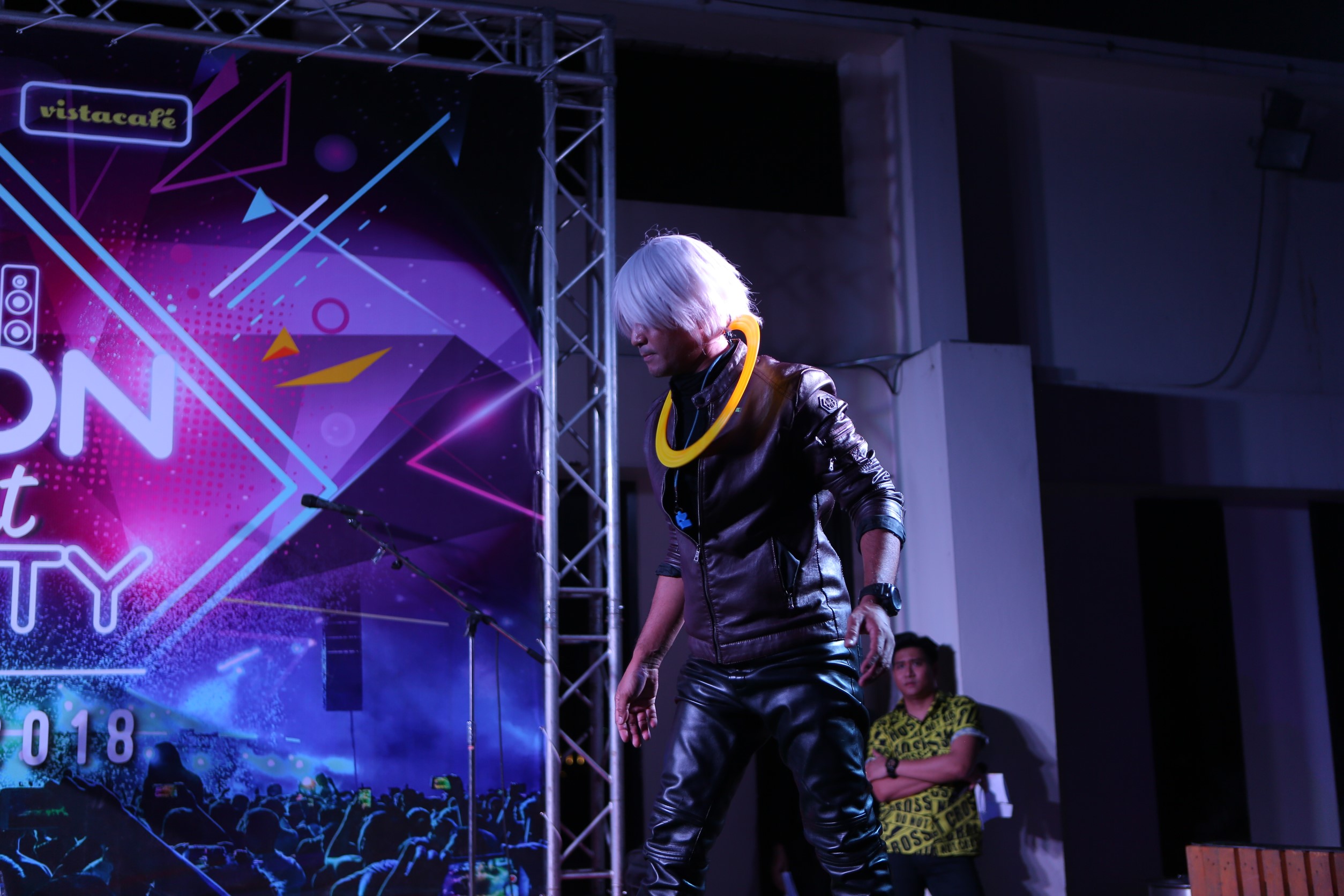 มายากล นักมายากล การแสดง โชว์ Magic Show "งานเลี้ยงปีใหม่ บริษัทวีรสุ" 26/12/2561