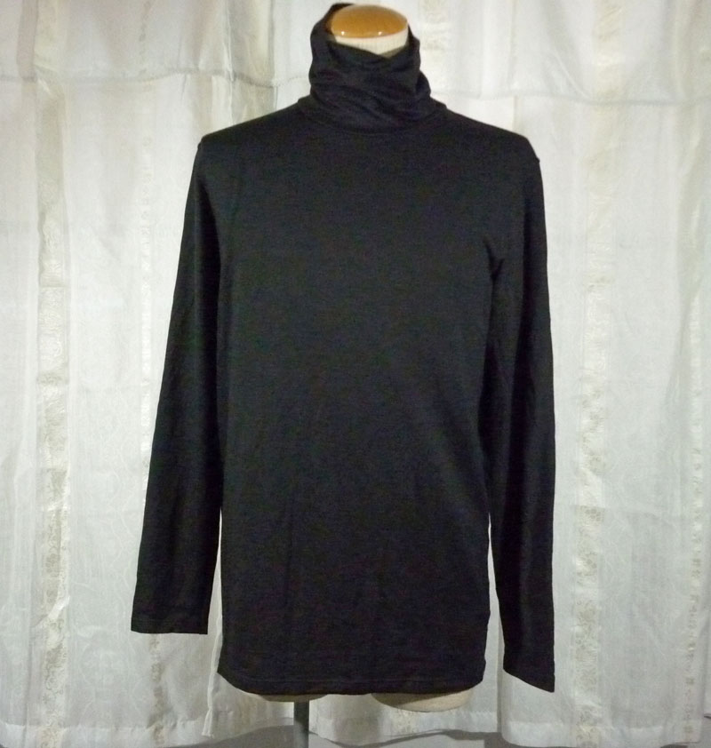 เสื้อฮีทเทคชาย สีดำ Uniqlo Heattech Sz L