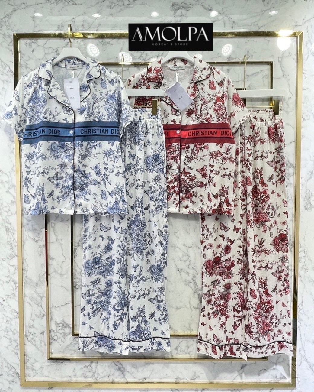 SET CD PAJAMAS SILK 2024SS #ชุดนอน ส๊วยยม๊ากกก มาพร้อมกางเกงสุดแสนน่ารักเข้า กันได้ดี๊ ใส่สบาย สินค้าคุณภาพ (พร้อมส่ง)
