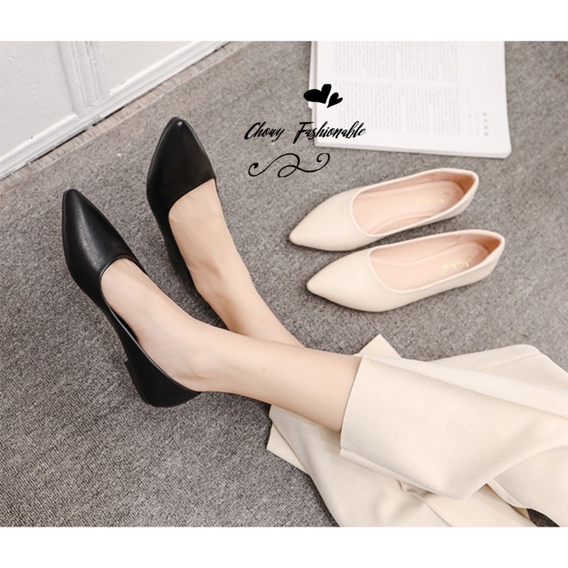 รองเท้าไซส์ใหญ่ 42 ส้นแบนไซส์ใหญ่ Flat Pointed KR1109