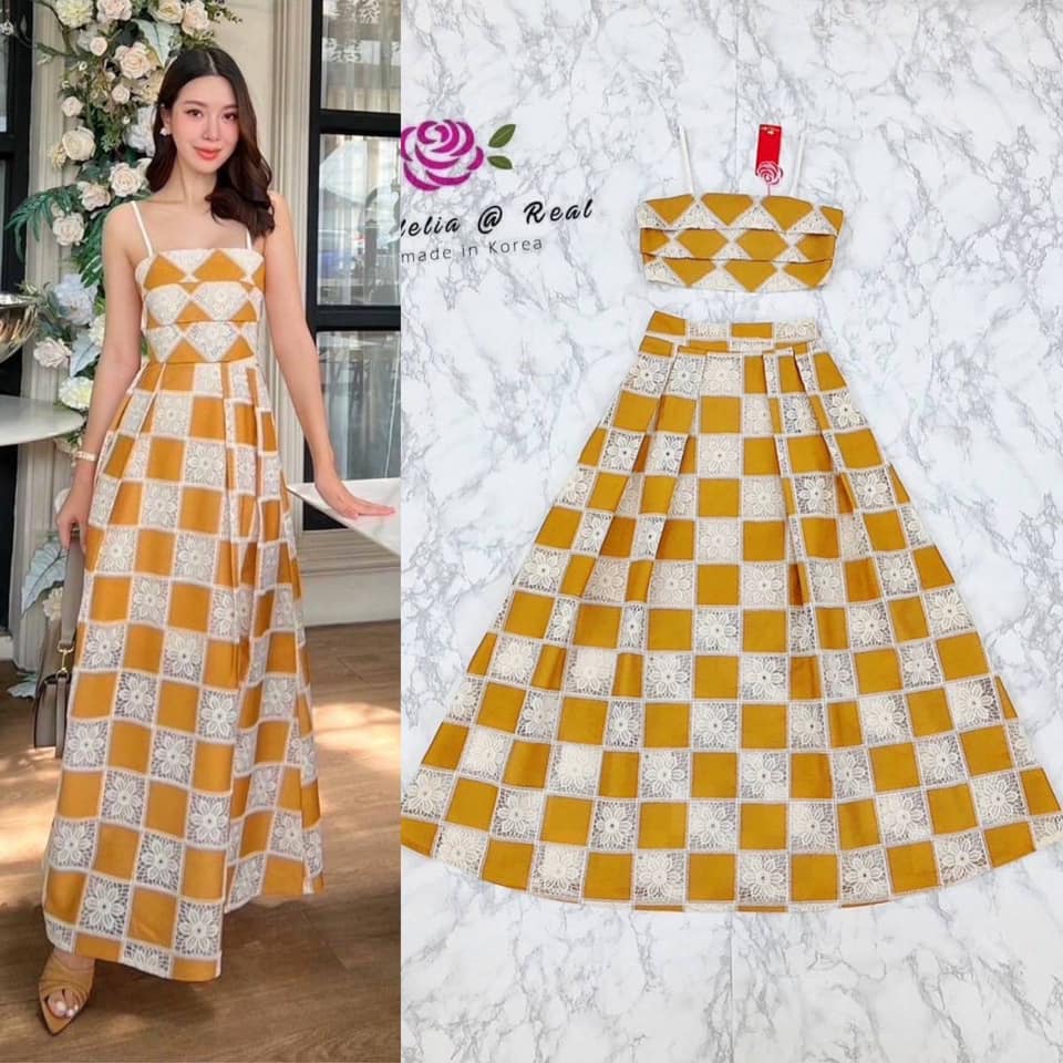 เซตเสื้อสายเดี่ยวทรง ครอปบราตัวสวย มีกิมมิคซ้อนชั้นผ้าเป็นแถบ ซ้อนชั้นสวย ด้านหลังซิปสวย มาเค้าชุดกับ กระโปรงทรงเอบานจับจีบสวย ใส่สบาย สินค้าคุณภาพ (พร้อมส่ง)