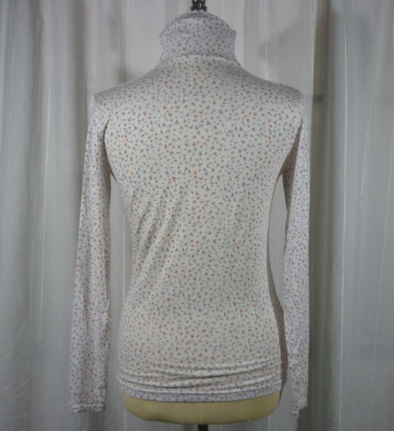 เสื้อฮีทเทคหญิง HEATFACT Sz M /ของใหม่/