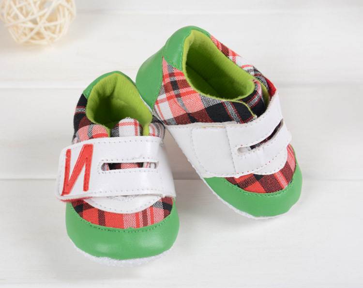 รองเท้าเด็กอ่อน 3-12 เดือน แนว Sport หล่อๆ น่ารัก ให้น้องใส่อุ่นสบายเท้า