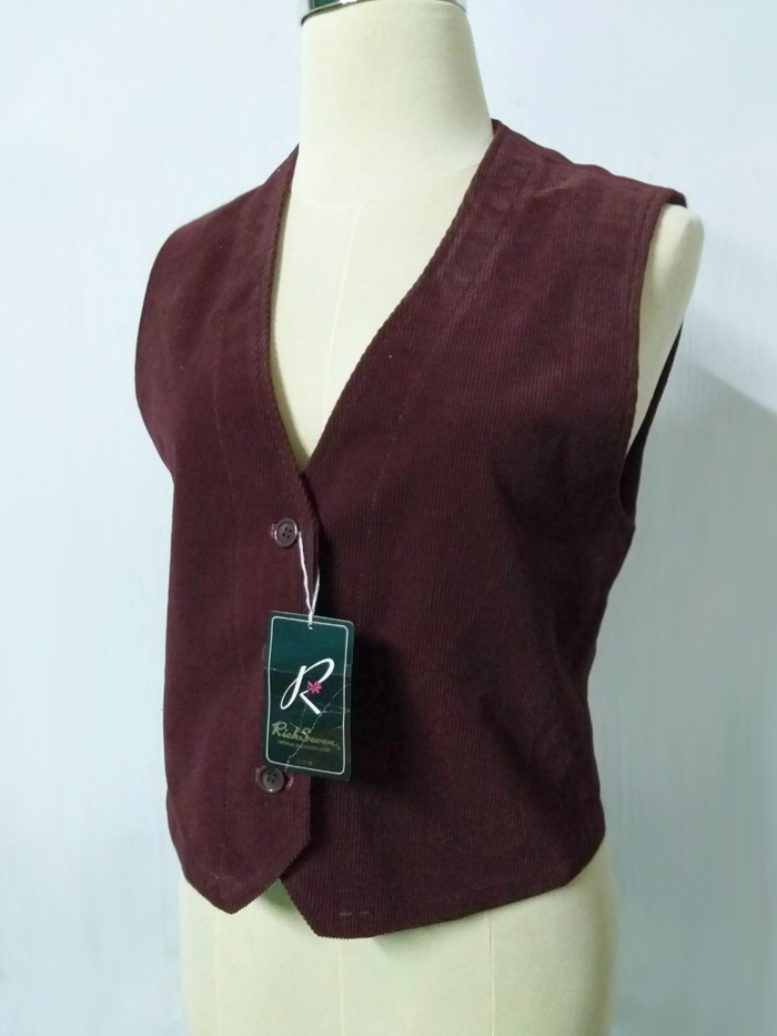 เสื้อกั๊กผ้าลูกฟูก Sz S ใหม่ป้ายห้อย