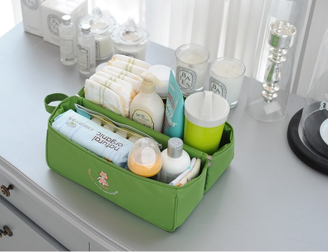 กระเป๋าใส่รองเท้ากันน้ำ อุปกรณ์ห้องน้ำ ผ้าขนหนู หรืออื่น ๆ ได้ตามต้องการ มี 4 สี 4 ลาย ให้เลือก