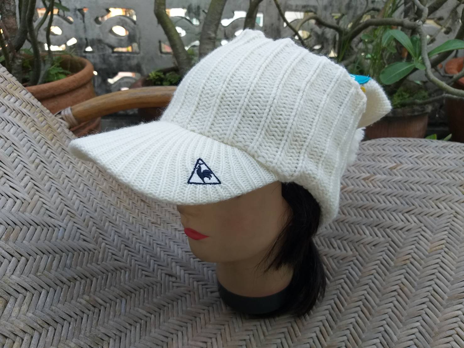 หมวกแก๊ปไหมพรม le coq sportif (ของใหม่)